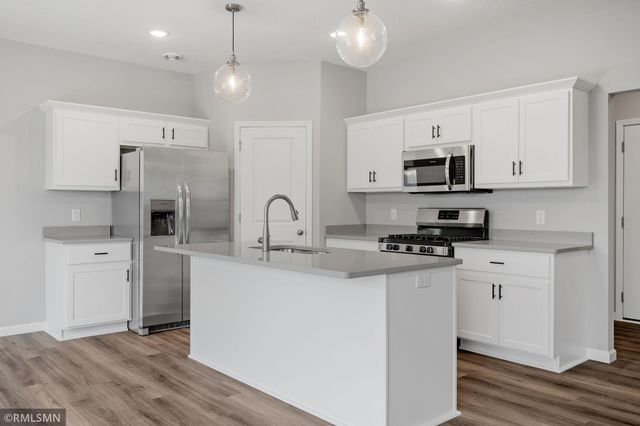 2621 Ivan Avenue NE, Saint Michael, MN 55376