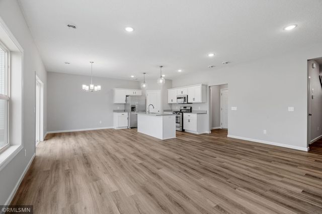 2621 Ivan Avenue NE, Saint Michael, MN 55376