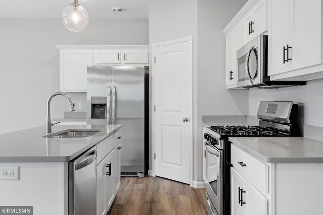 2621 Ivan Avenue NE, Saint Michael, MN 55376