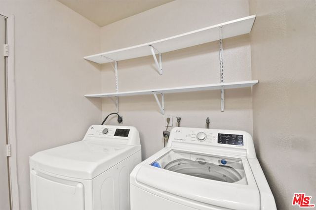 4260 Via Arbolada 121, Los Angeles, CA 90042
