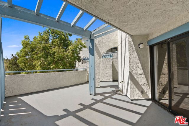 4260 Via Arbolada 121, Los Angeles, CA 90042