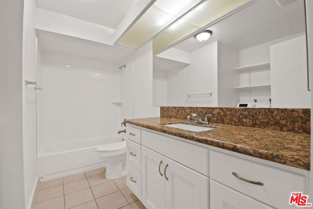 4260 Via Arbolada 121, Los Angeles, CA 90042