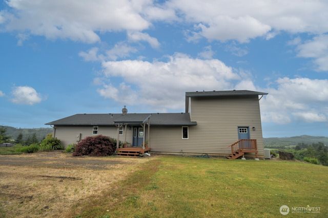 77 Rue Creek Road, Menlo, WA 98577