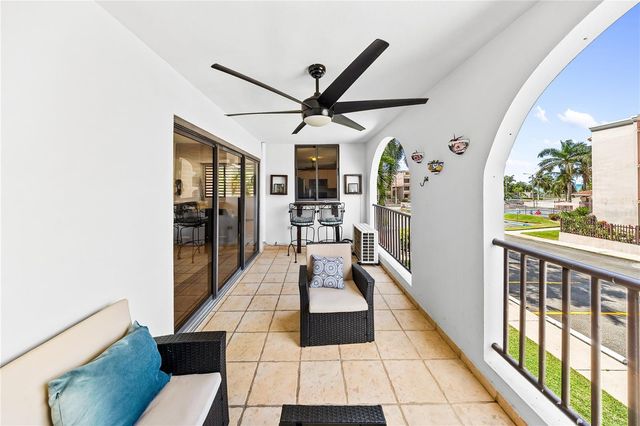 Cala de Hucares CARR 3 KM 66.7 B-208, Naguabo, PR 00718