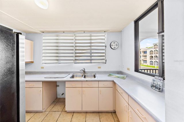 Cala de Hucares CARR 3 KM 66.7 B-208, Naguabo, PR 00718