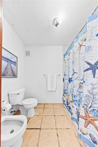 Cala de Hucares CARR 3 KM 66.7 B-208, Naguabo, PR 00718