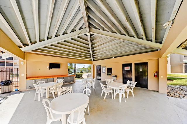 Cala de Hucares CARR 3 KM 66.7 B-208, Naguabo, PR 00718