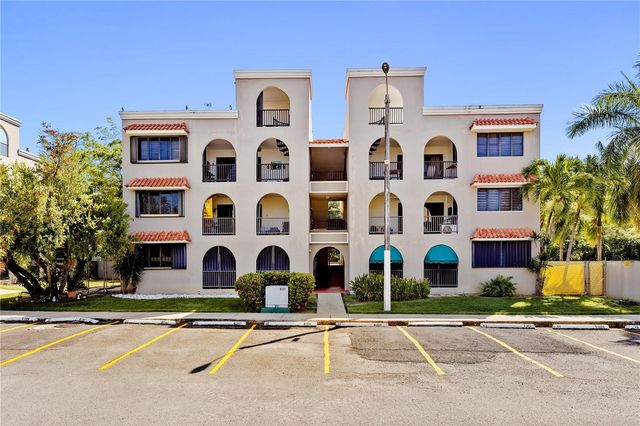 Cala de Hucares CARR 3 KM 66.7 B-208, Naguabo, PR 00718