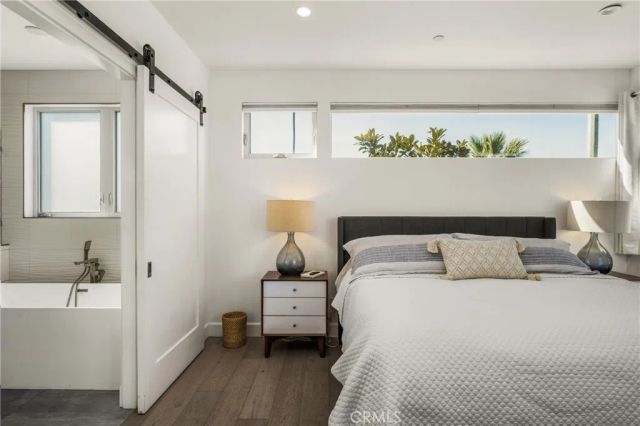 4405 Channel Place, Newport Beach, CA 92663