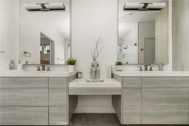 4405 Channel Place, Newport Beach, CA 92663