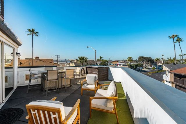 4405 Channel Place, Newport Beach, CA 92663