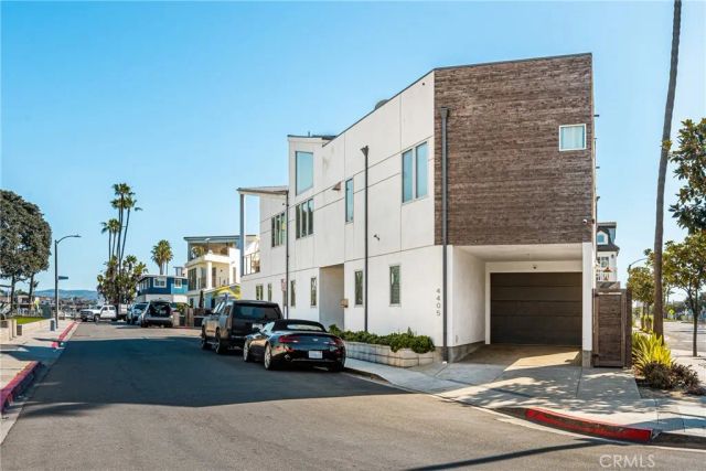 4405 Channel Place, Newport Beach, CA 92663