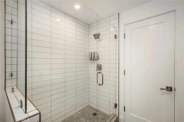 4405 Channel Place, Newport Beach, CA 92663