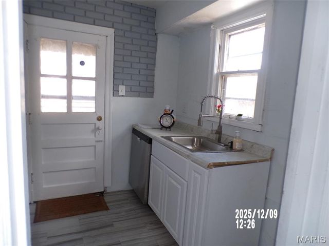 308 Henquin Drive, Ferguson, MO 63135