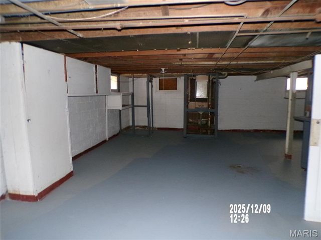 308 Henquin Drive, Ferguson, MO 63135