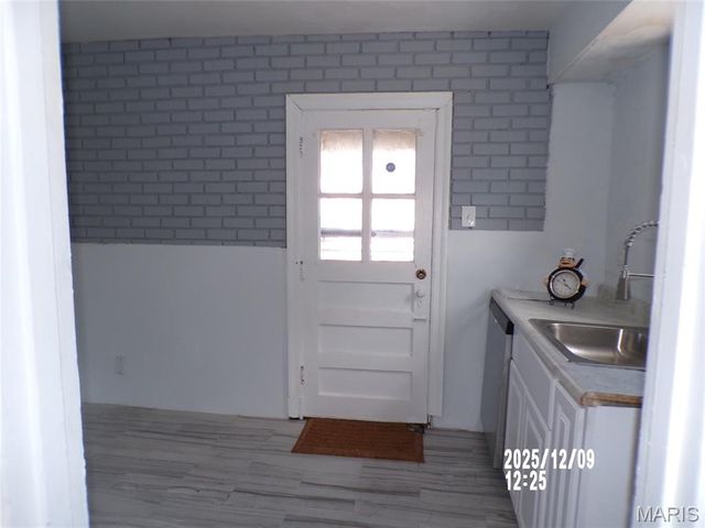 308 Henquin Drive, Ferguson, MO 63135