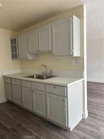 14805 Chase Street 107, Panorama City, CA 91402