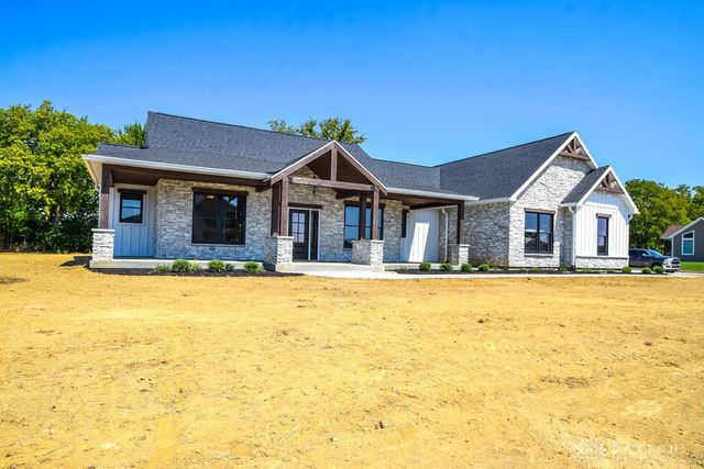 2345 Pickawillany Way, Piqua, OH 45356