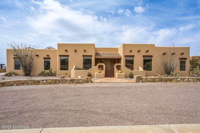 4990 Cripple Creek Road, Las Cruces, NM 88012