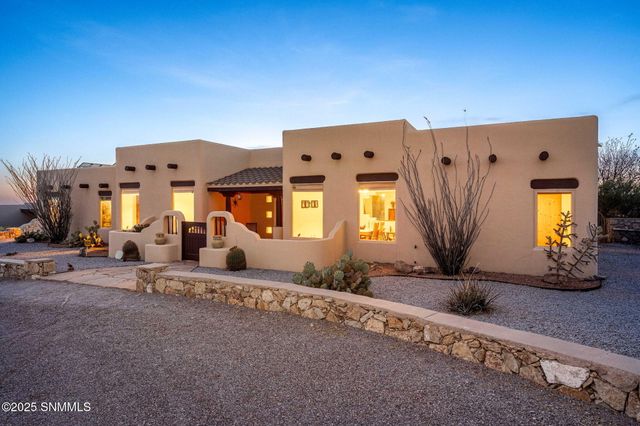 4990 Cripple Creek Road, Las Cruces, NM 88012