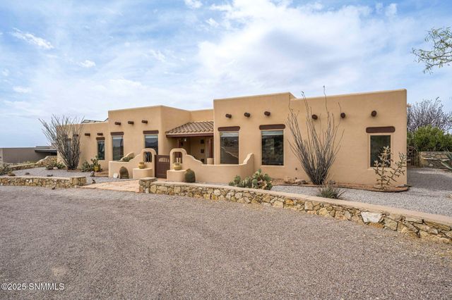 4990 Cripple Creek Road, Las Cruces, NM 88012