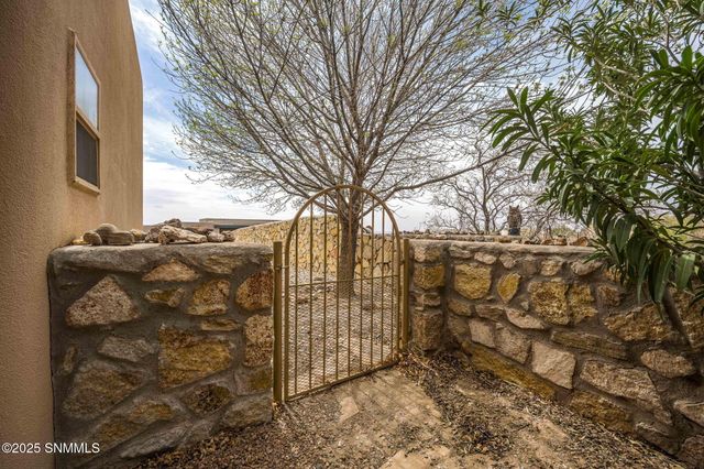 4990 Cripple Creek Road, Las Cruces, NM 88012