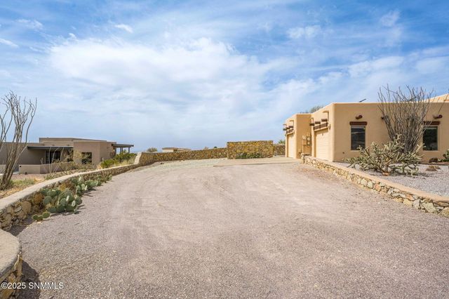 4990 Cripple Creek Road, Las Cruces, NM 88012