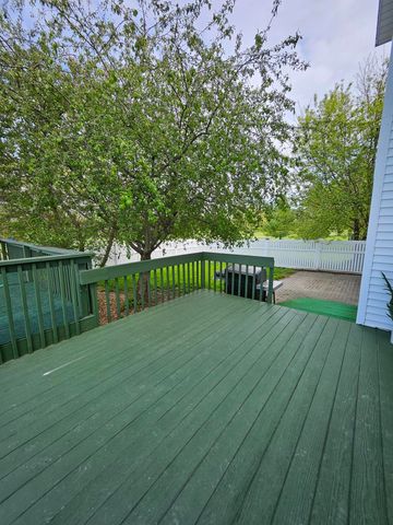 213 Windy Oak Drive, Hebron, IN 46341