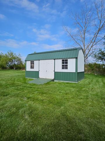 213 Windy Oak Drive, Hebron, IN 46341