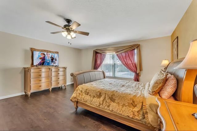 127 N HAMPTON DRIVE, Davenport, FL 33897