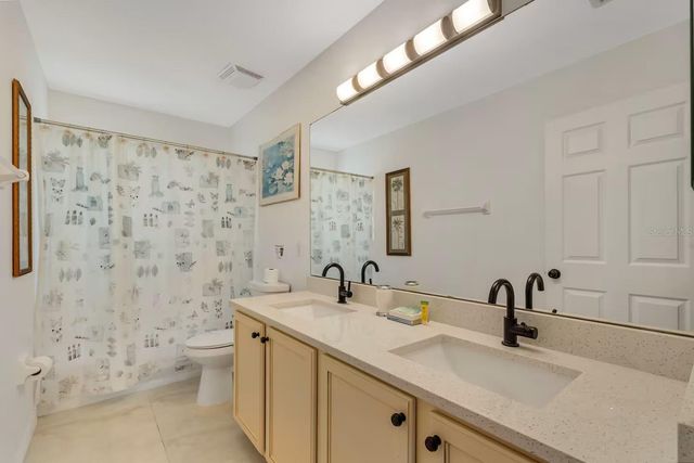 127 N HAMPTON DRIVE, Davenport, FL 33897