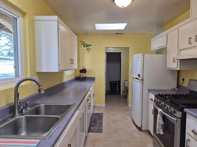 104 Rancheros Drive, San Marcos, CA 92096