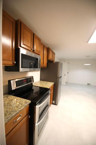 3191 E Broad Street, Columbus, OH 43209