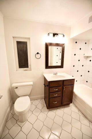 3191 E Broad Street, Columbus, OH 43209