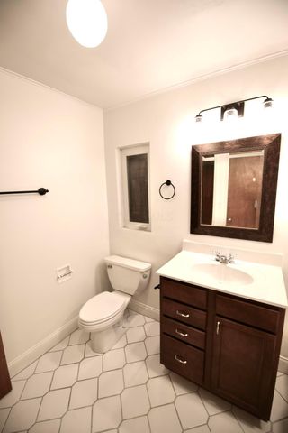 3191 E Broad Street, Columbus, OH 43209