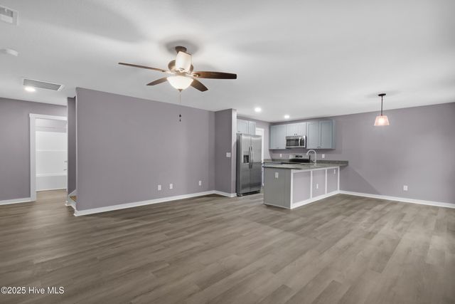 1818 Greensboro Street, New Bern, NC 28560