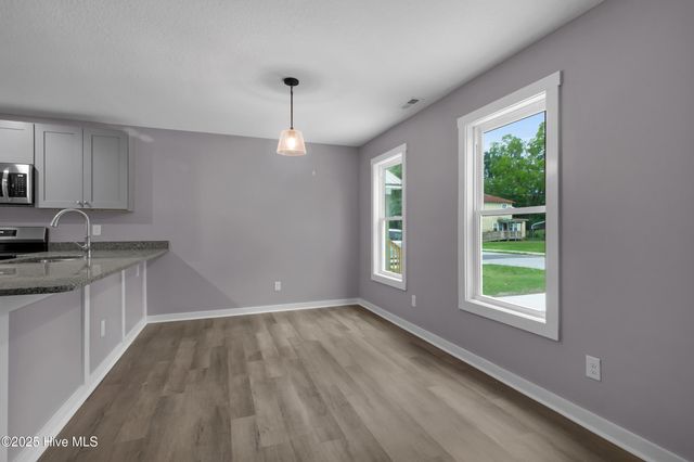 1818 Greensboro Street, New Bern, NC 28560