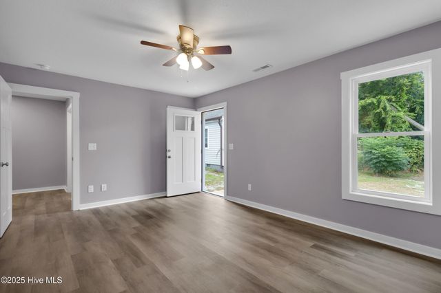 1818 Greensboro Street, New Bern, NC 28560