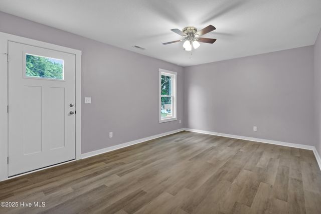 1818 Greensboro Street, New Bern, NC 28560