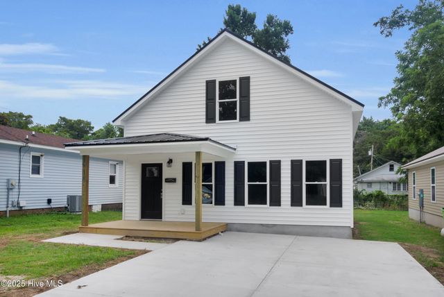 1818 Greensboro Street, New Bern, NC 28560