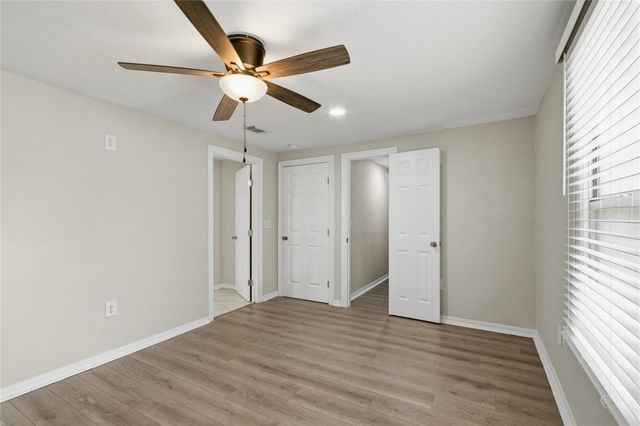 7021 2nd Street, Hitchcock, TX 77563