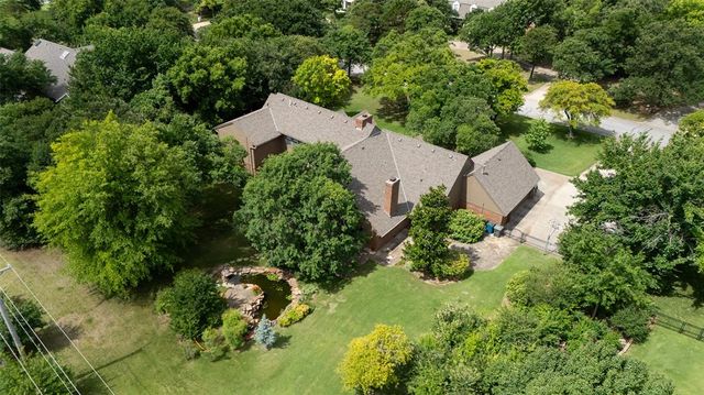 3816 Coachman Road, Edmond, OK 73013