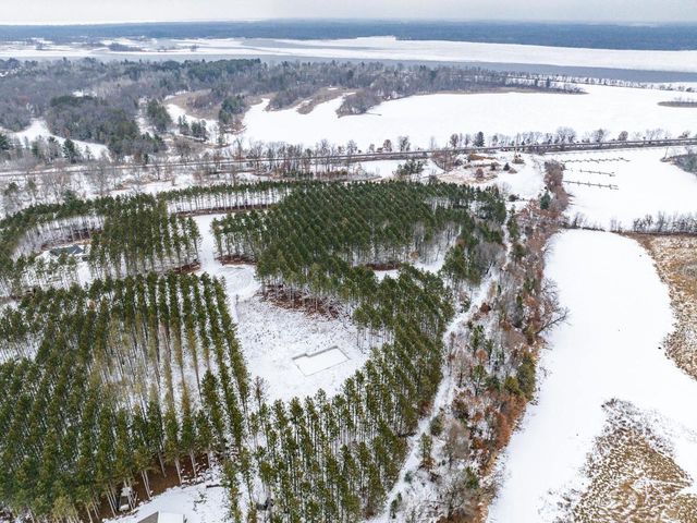 W4275 Mays Court, Necedah, WI 54646