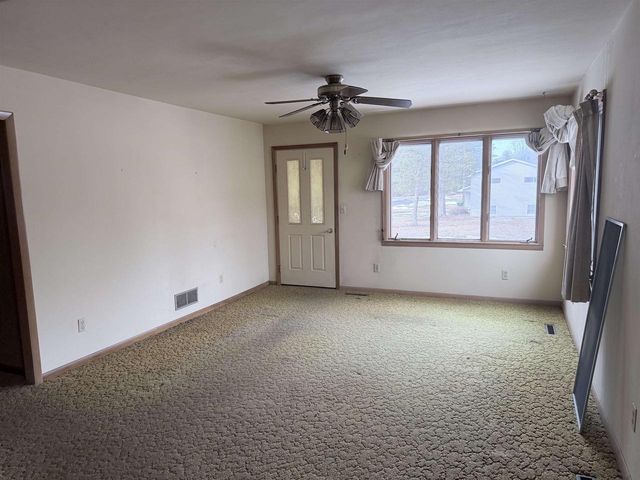 691 Market Avenue, Port Edwards, WI 54469