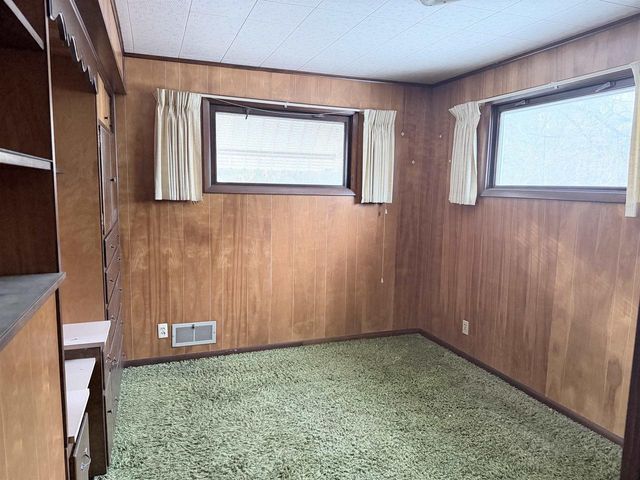 691 Market Avenue, Port Edwards, WI 54469