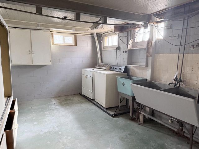 691 Market Avenue, Port Edwards, WI 54469