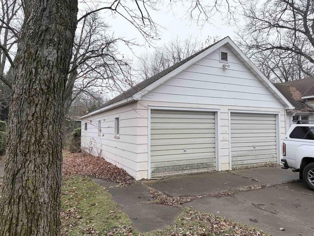 691 Market Avenue, Port Edwards, WI 54469