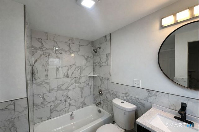 51 Pembroke Street, Hartford, CT 06112