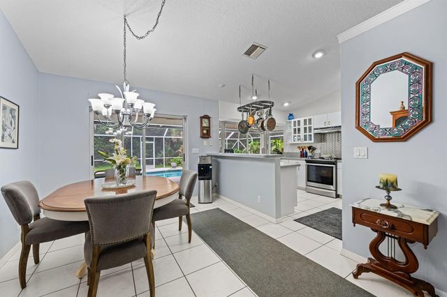 15884 North Road, Loxahatchee Groves, FL 33470