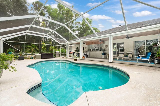 15884 North Road, Loxahatchee Groves, FL 33470